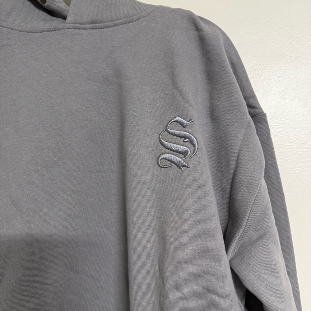 Script Core Hoodie - Picture 2 of 3